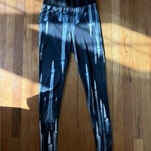 Widow candle print legging